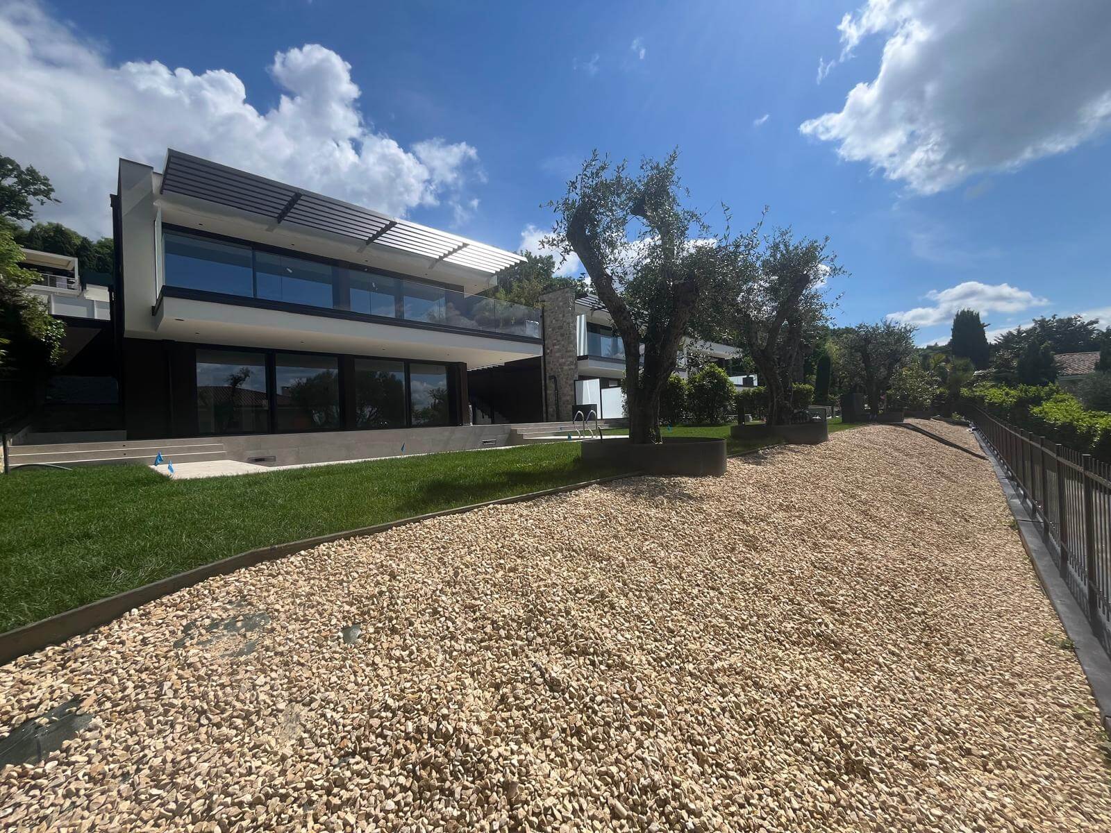 WhatsApp Image 2025-08-01 at 12.25.52 (1)